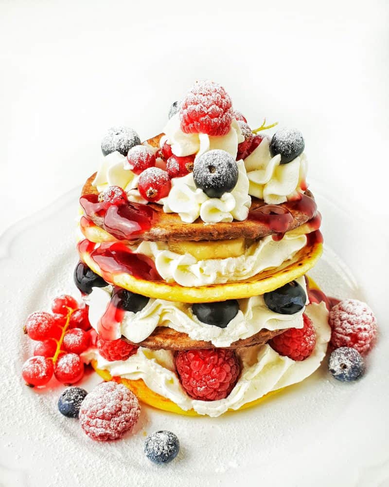 Pancakes mit frischen Früchtchen