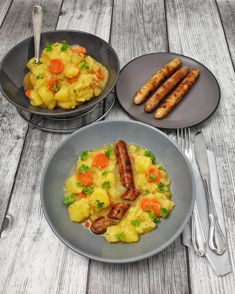 Kartoffelgemüse mit Bratwurst