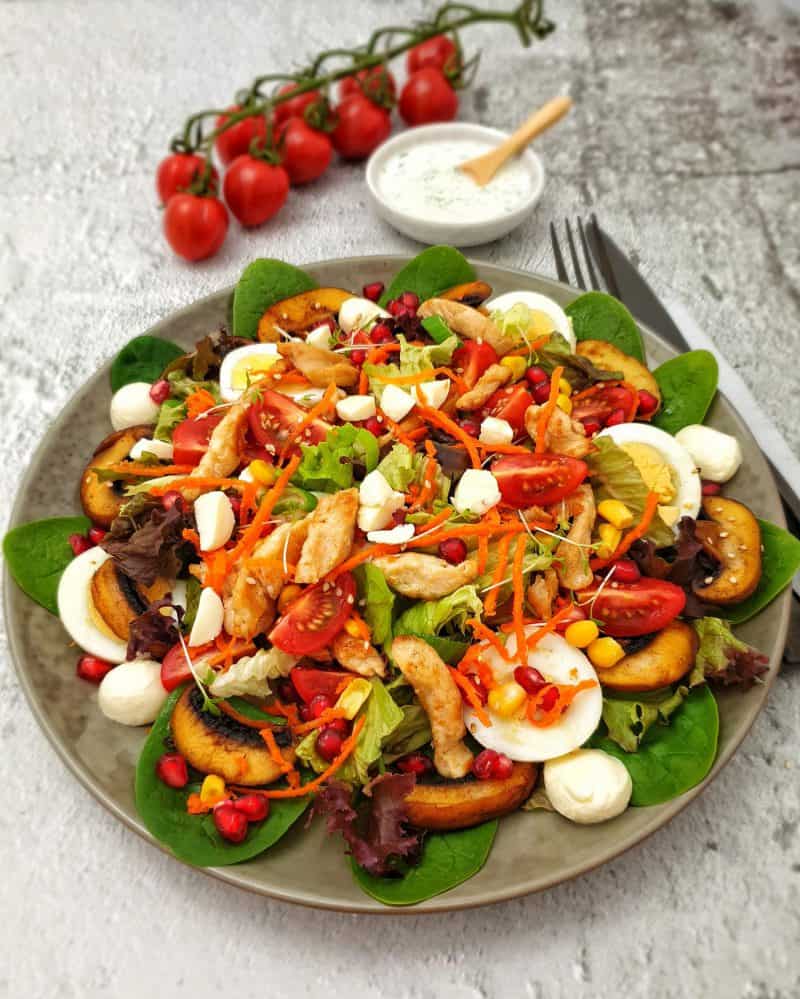 Frühlingssalat mit Joghurt Dressing